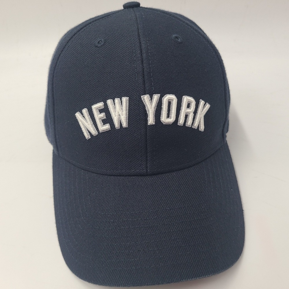 New York Yankees Hat Fitted M Twins Enterprise Blue MLB The Closer Perfect Fit